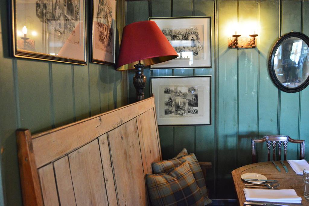 The Anchor Inn Lower Froyle Eksteriør billede